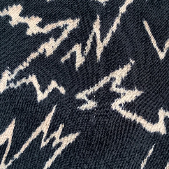 Reiss Julia Plunge Front Zig Zag Print Dress - Picture 9 of 14